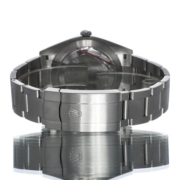 Rolex Oyster Perpetual 124300